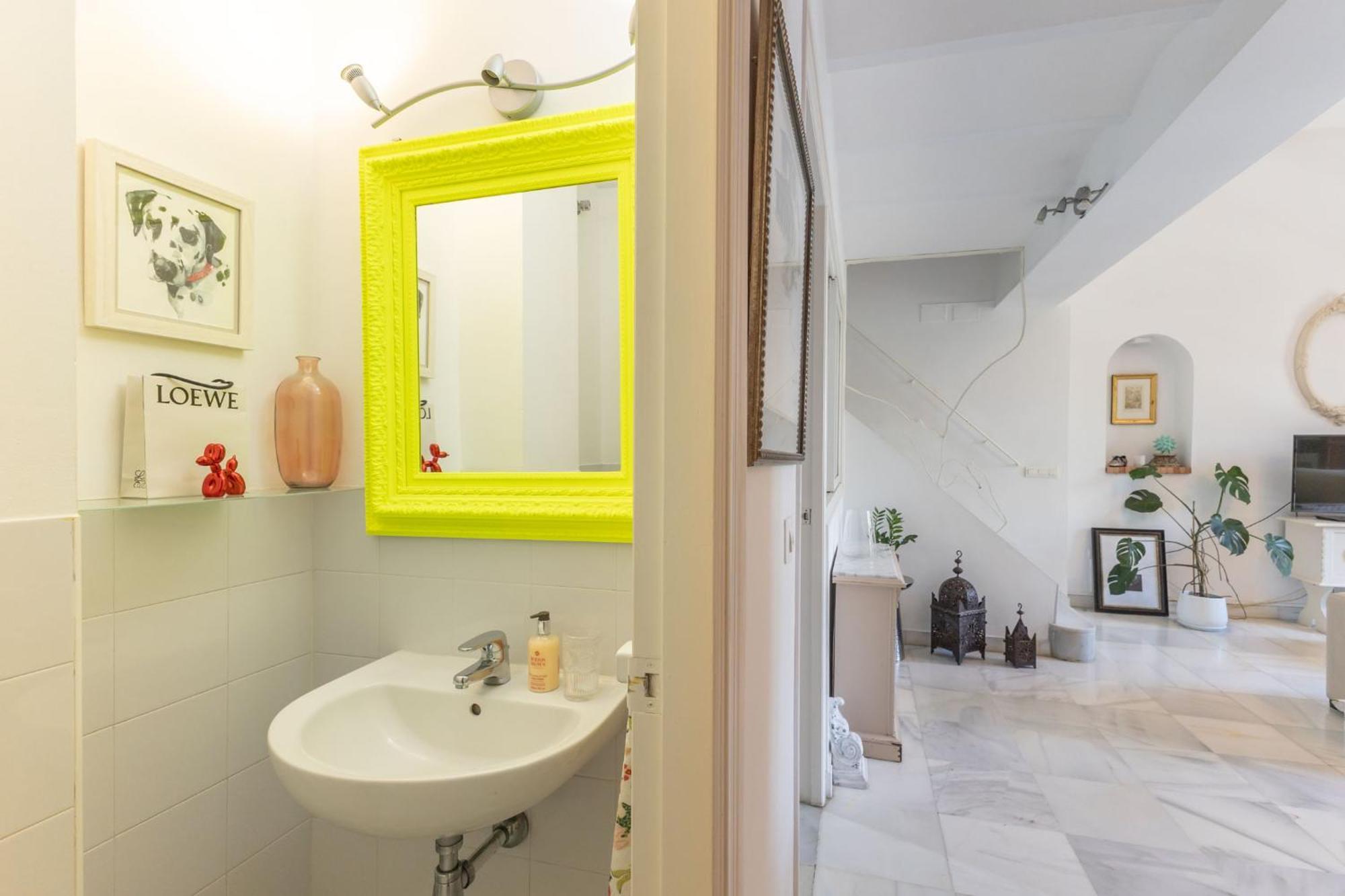 Charming 2 Bedroom Boutique Triplex Apartment With Private Terrace At Seville City Center By Ocityzen Extérieur photo