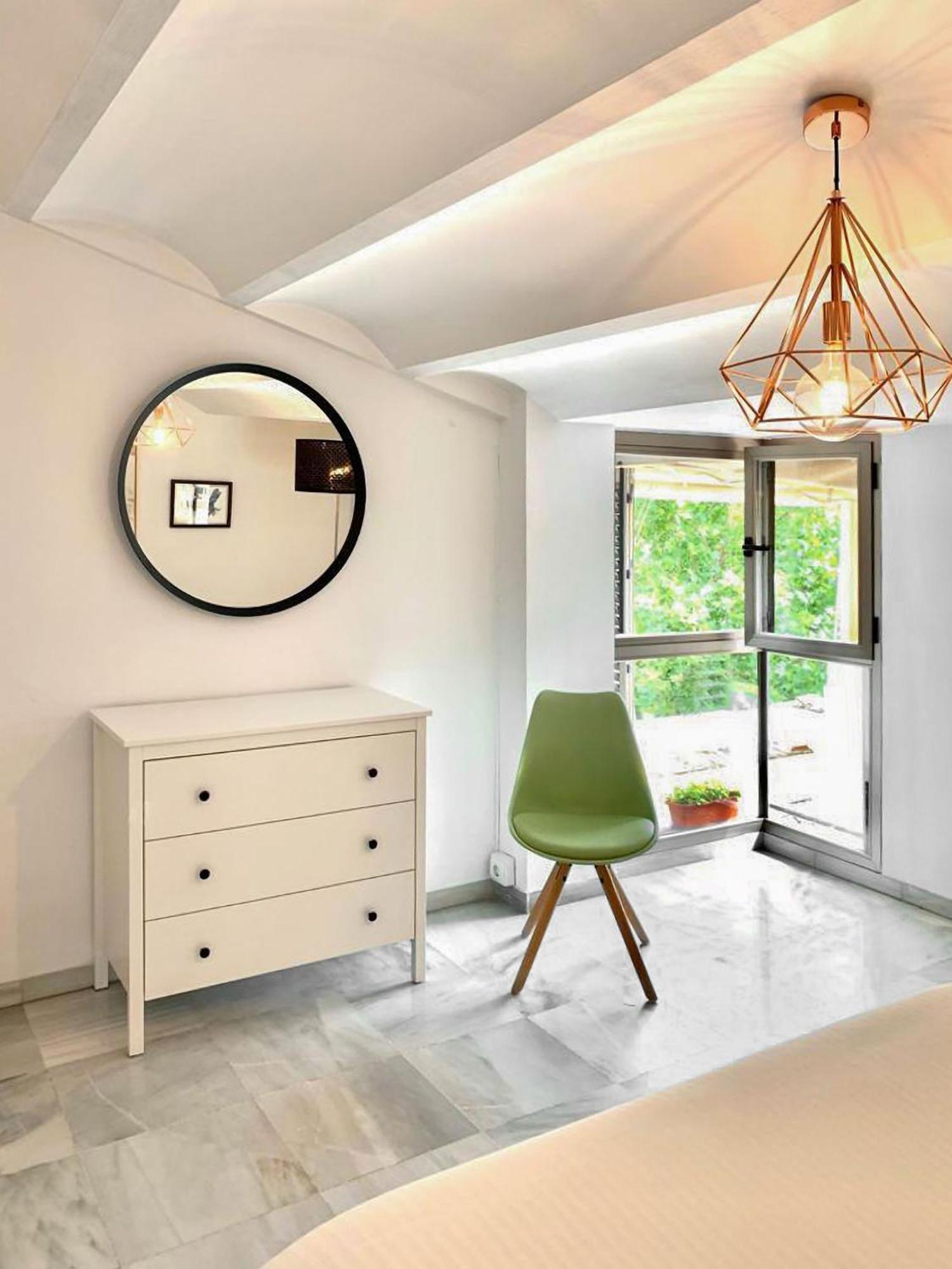 Charming 2 Bedroom Boutique Triplex Apartment With Private Terrace At Seville City Center By Ocityzen Extérieur photo