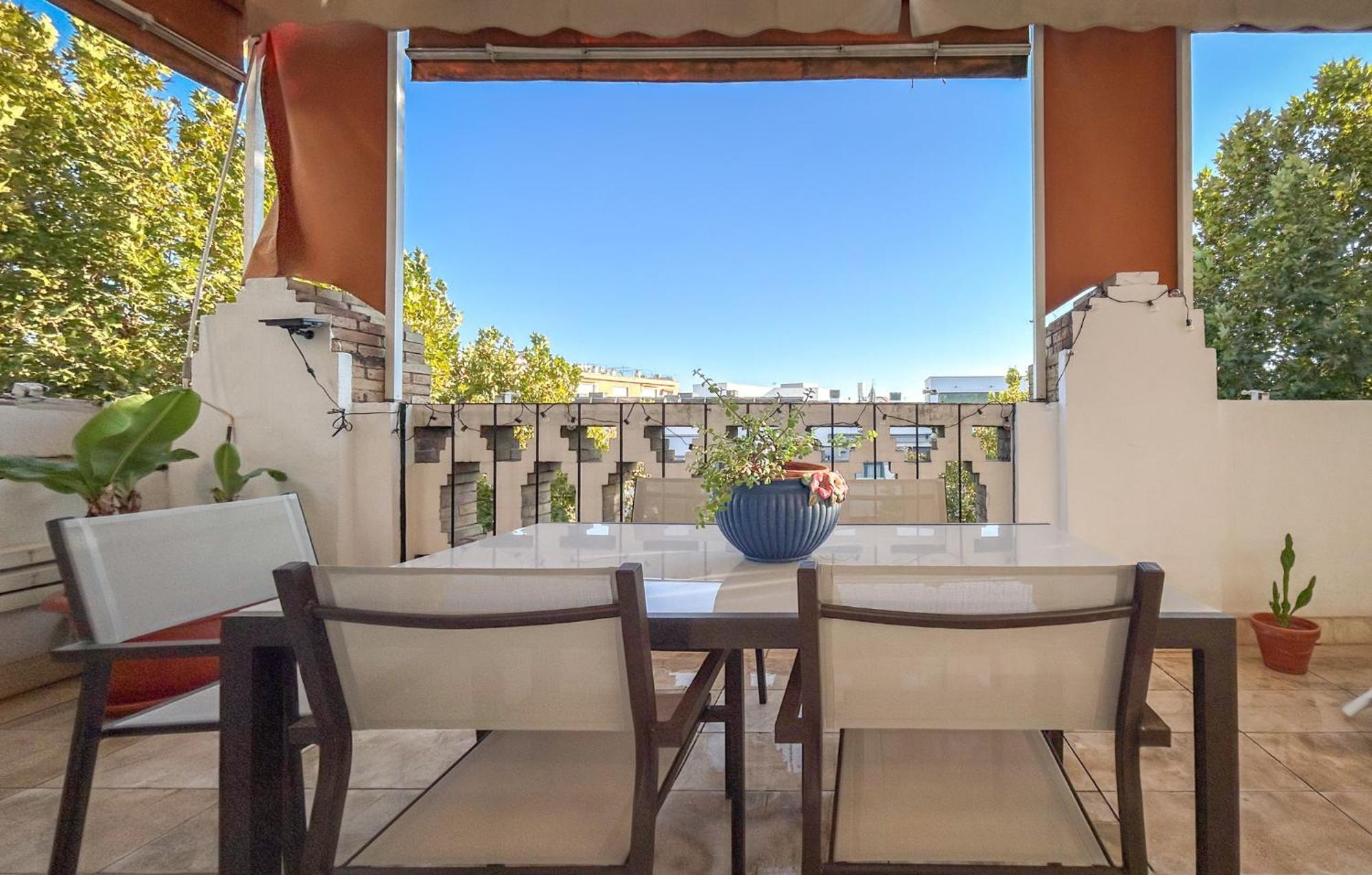 Charming 2 Bedroom Boutique Triplex Apartment With Private Terrace At Seville City Center By Ocityzen Extérieur photo
